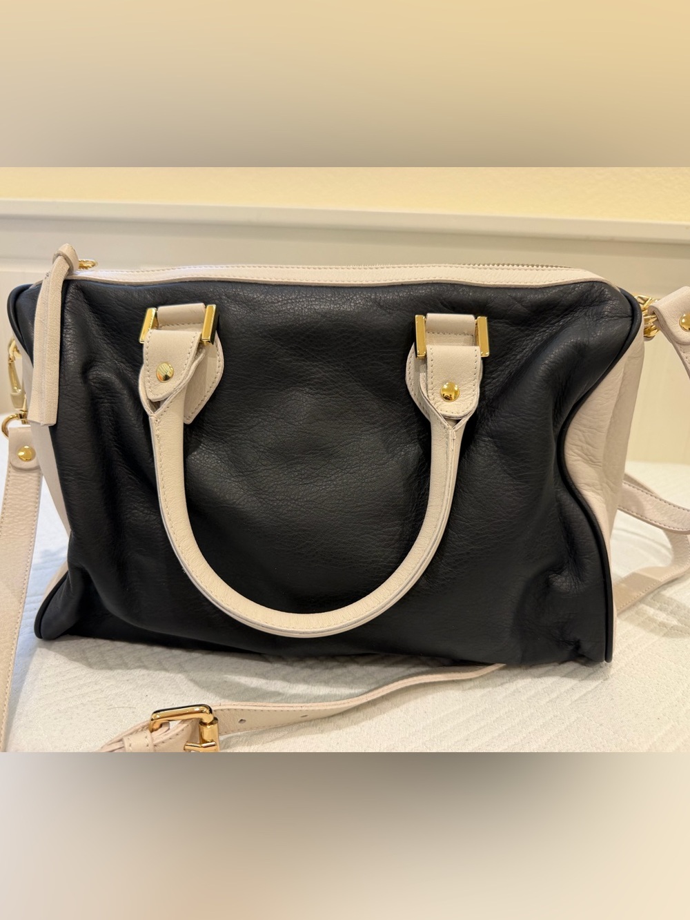 Leather Black and Cream Tote Bag - Picture 3 of 7
